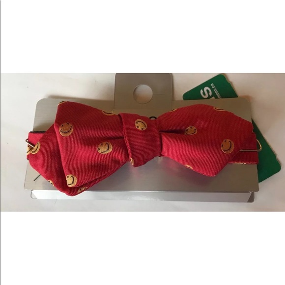 New LE 31 Simons Canada Funky Red Smiley Emoticons Men Bow Tie 100% Silk - Picture 2 of 5